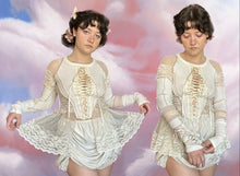 Load image into Gallery viewer, IVORY HERMIONE TOP
