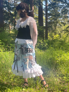 TEA PARTY BLOOMERS