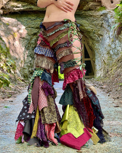 WITCHY PANDORA FLARES