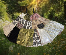 Load image into Gallery viewer, MIDI GOBLIN PEASANT OVERALL DRESS
