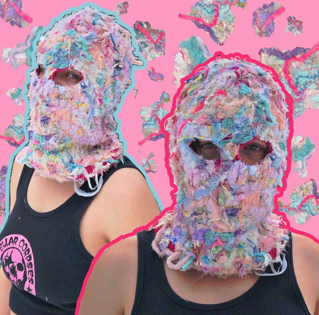 PANDORA’S SKI MASK