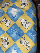 Load image into Gallery viewer, SLEEPY SNOOPY HOODIE
