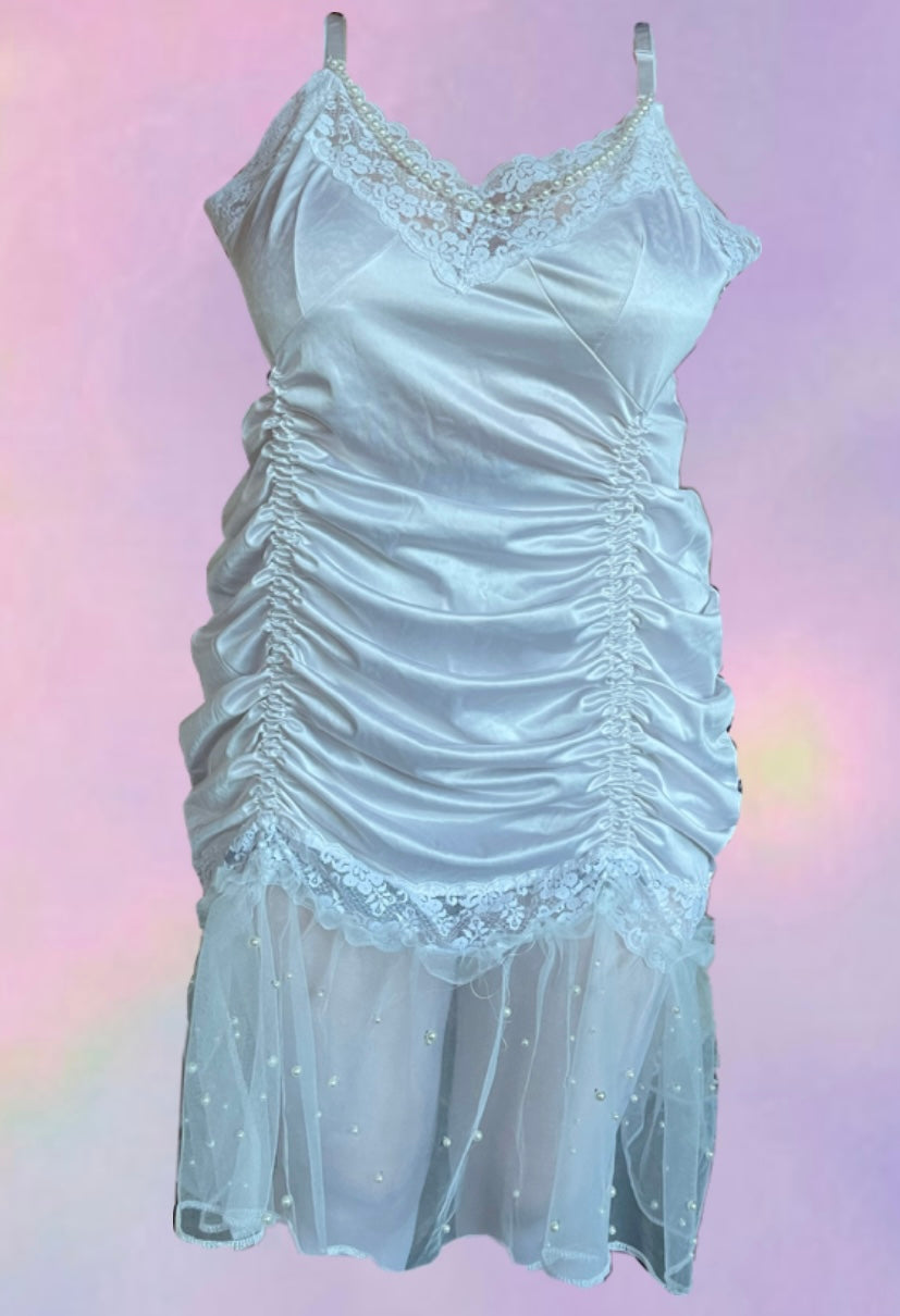 PEARLY APHRODITE DRESS