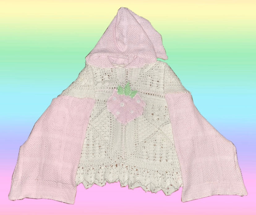 CROCHET STRAWBERRET HOODIE