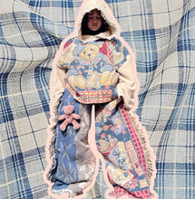 Load image into Gallery viewer, I &lt;3 TEDDY HOODIE
