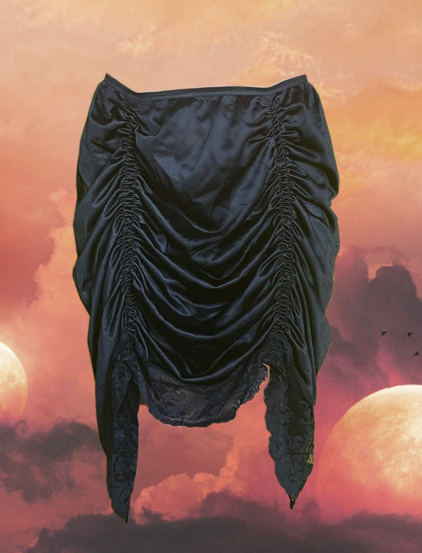 BLACK ANTHE SKIRT (2)